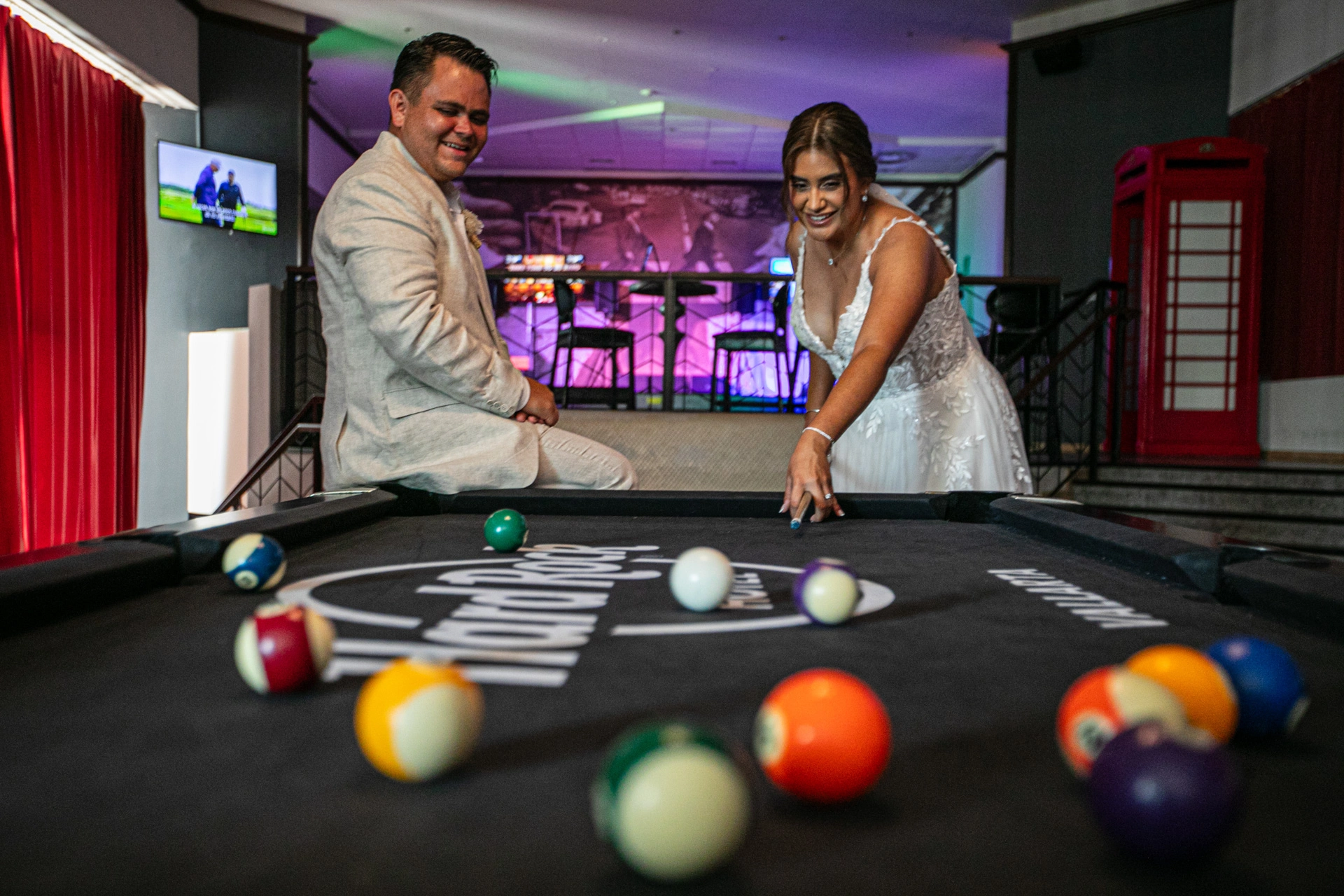 Esposos en Billar